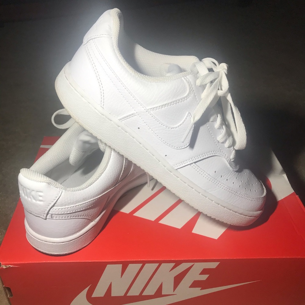 Women’s Nike court vision low white